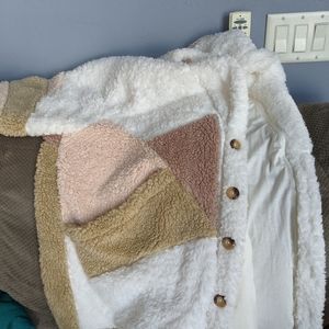 Free people fuzzy white,brown Jacket